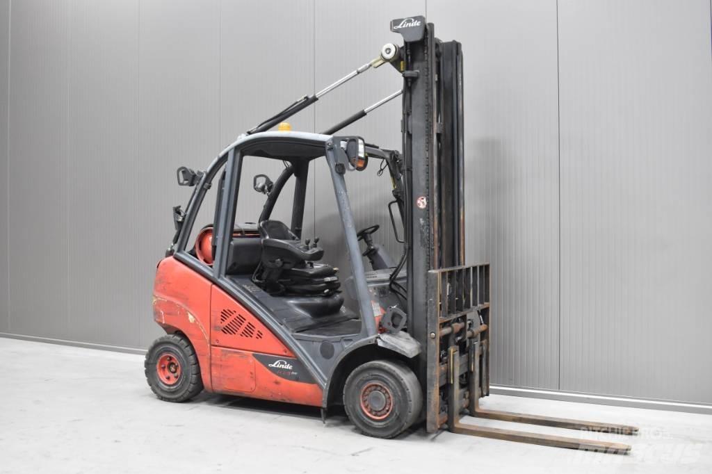Linde H 25 T Gázüzemű targoncák