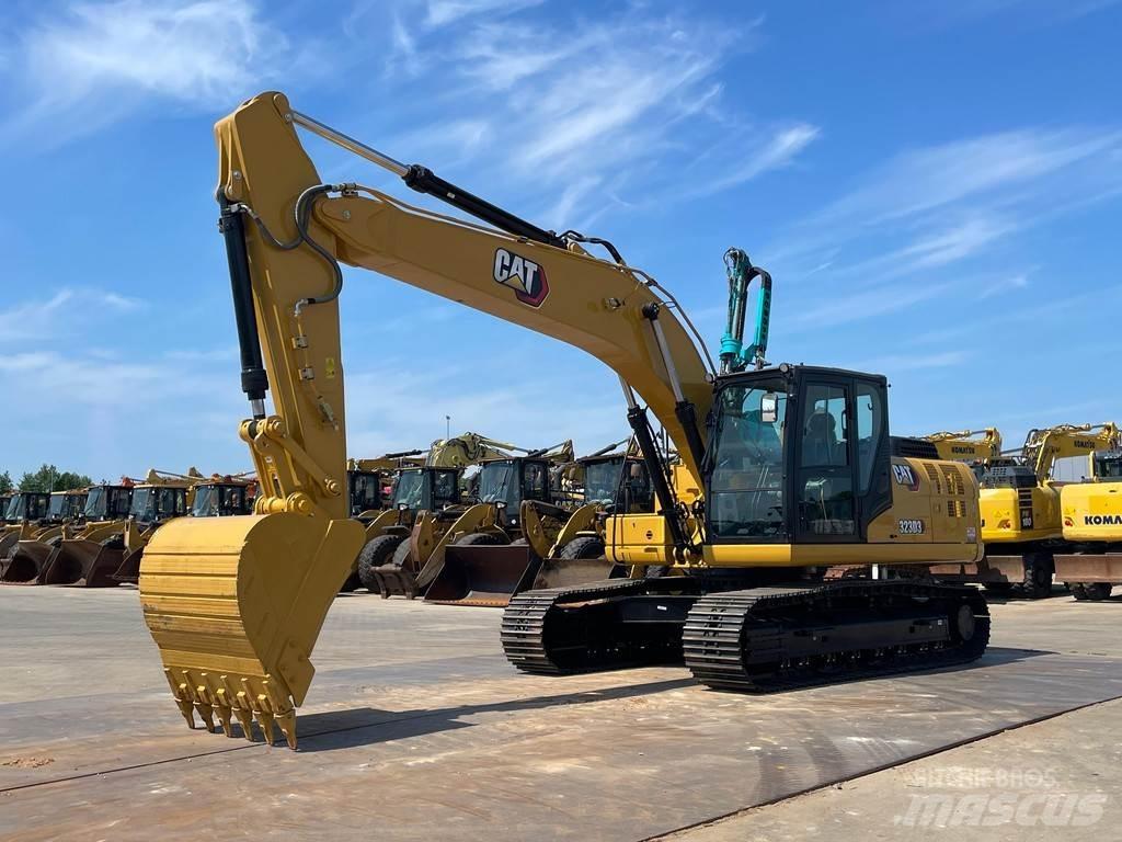 CAT 323D3 Lánctalpas kotrók