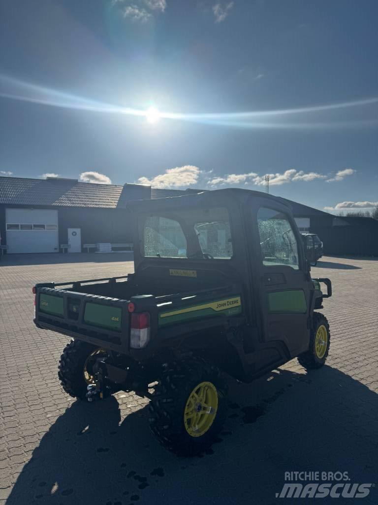 John Deere XUV 865 UTV-k