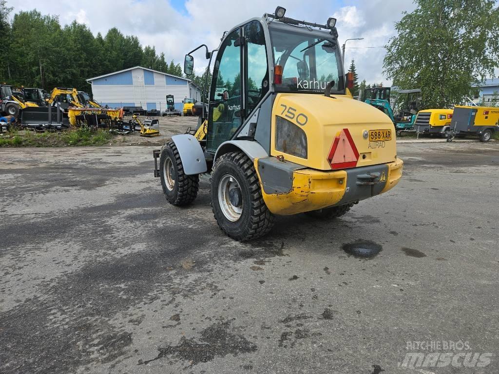 Kramer-allrad 750 Gumikerekes homlokrakodók
