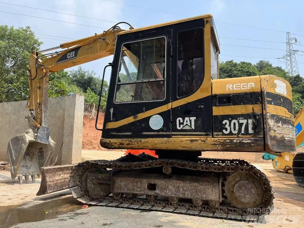 CAT 307 Lánctalpas kotrók