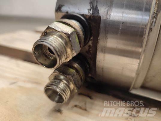 Merlo 40.25  actuator Gémek és dipperek