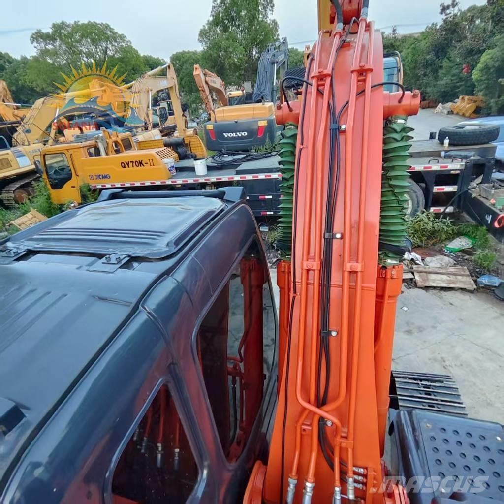 Hitachi ZX 120 Lánctalpas kotrók