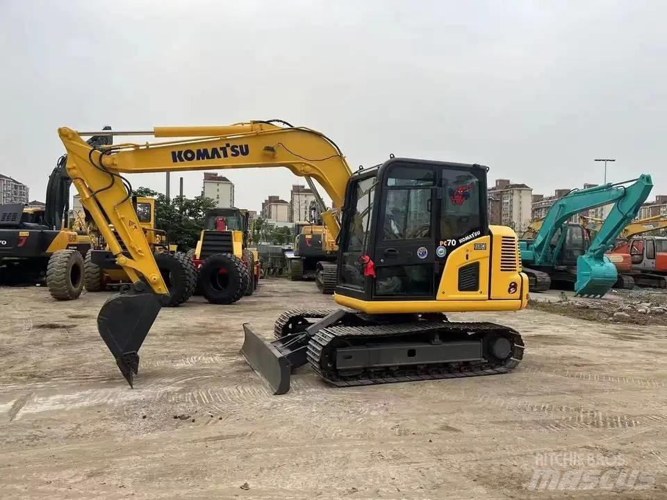Komatsu PC70-8 Lánctalpas kotrók
