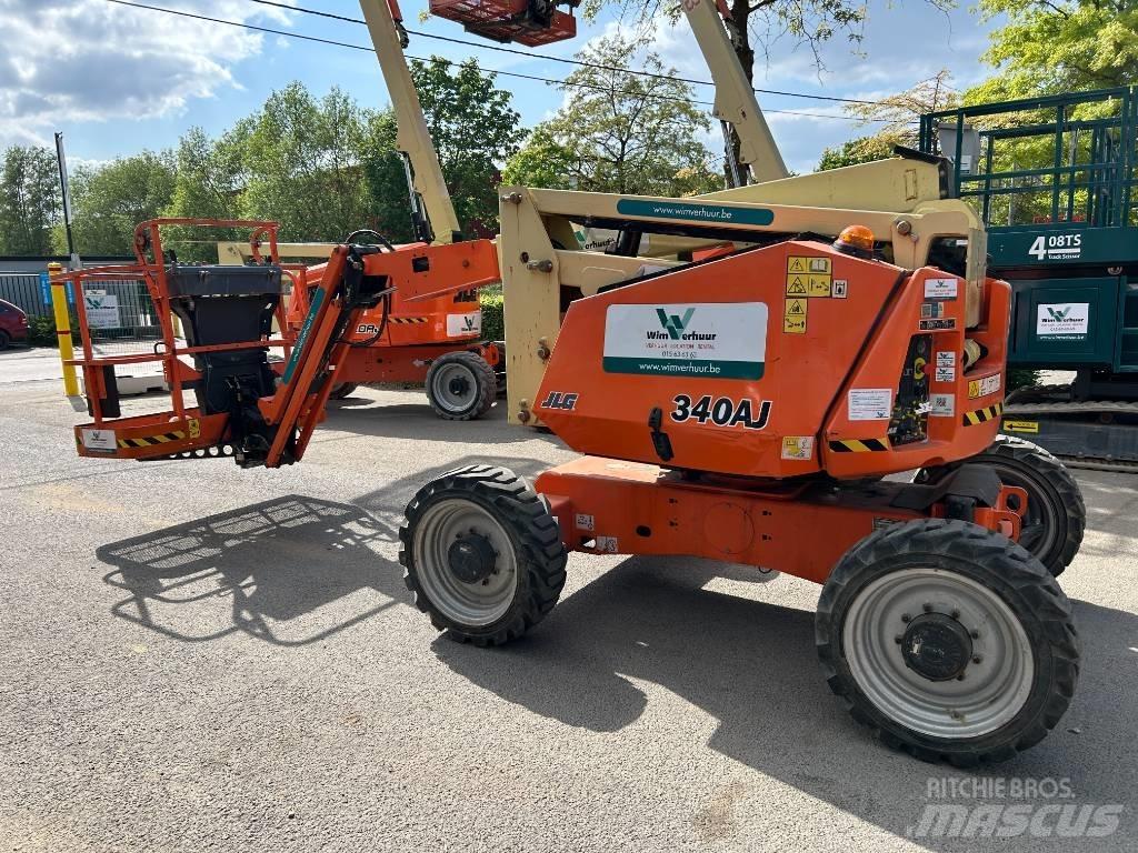 JLG 340 AJ Karos emelők
