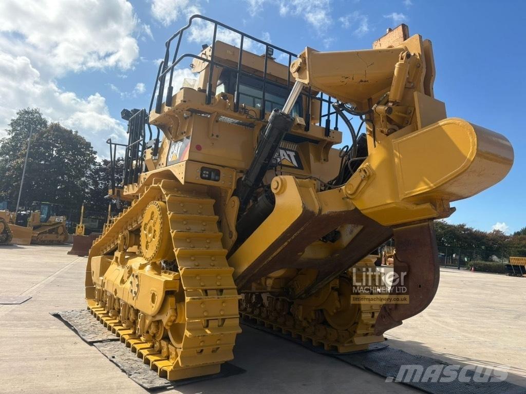 CAT D 10 T 2 lánctalpas dózerek