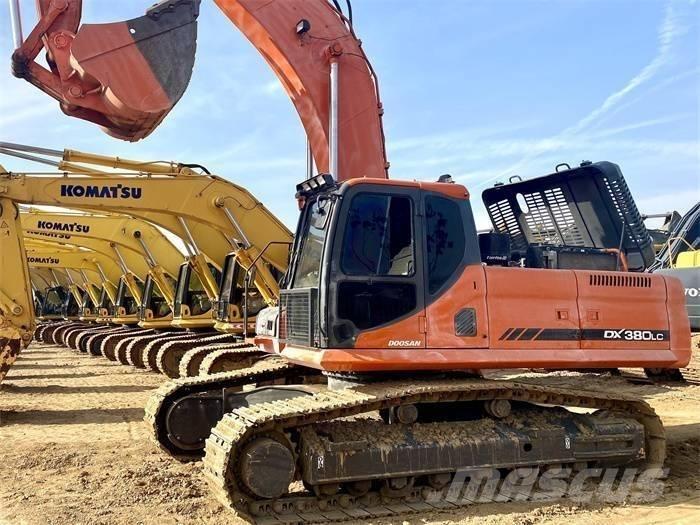Doosan DX 380 LC Lánctalpas kotrók