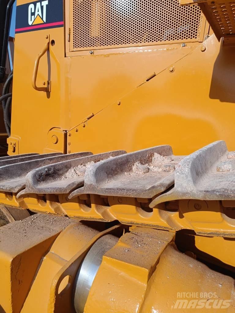 CAT D 9 R lánctalpas dózerek