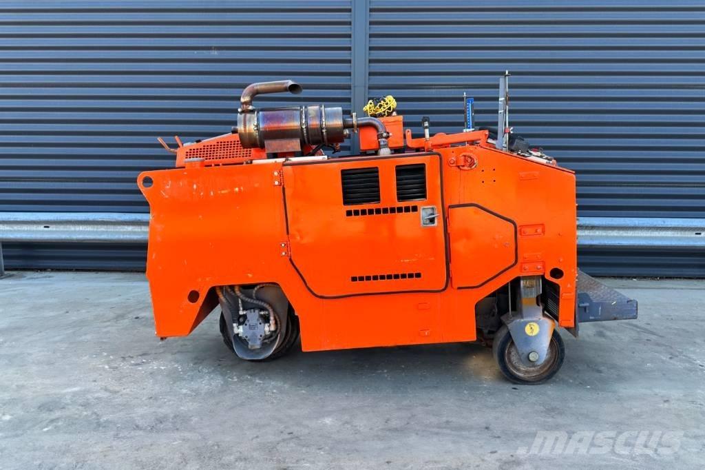 Wirtgen W 350 Aszfalt marók