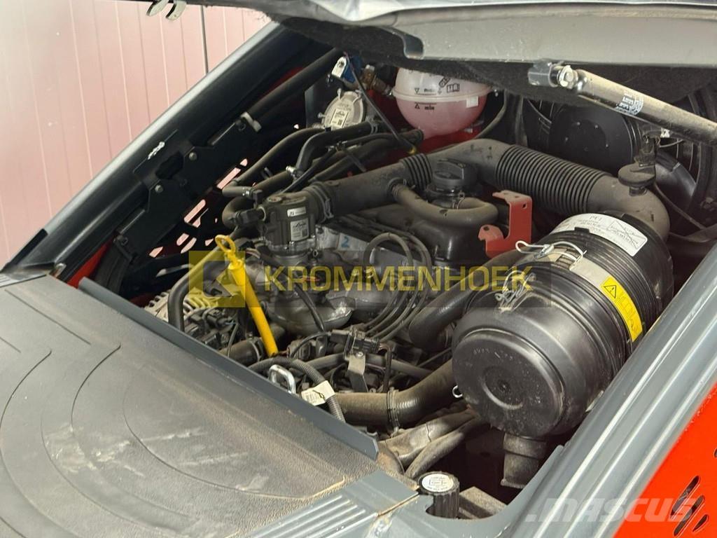 Linde H 25 T Gázüzemű targoncák