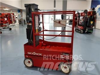 SkyJack SJ 12 Személyemelők