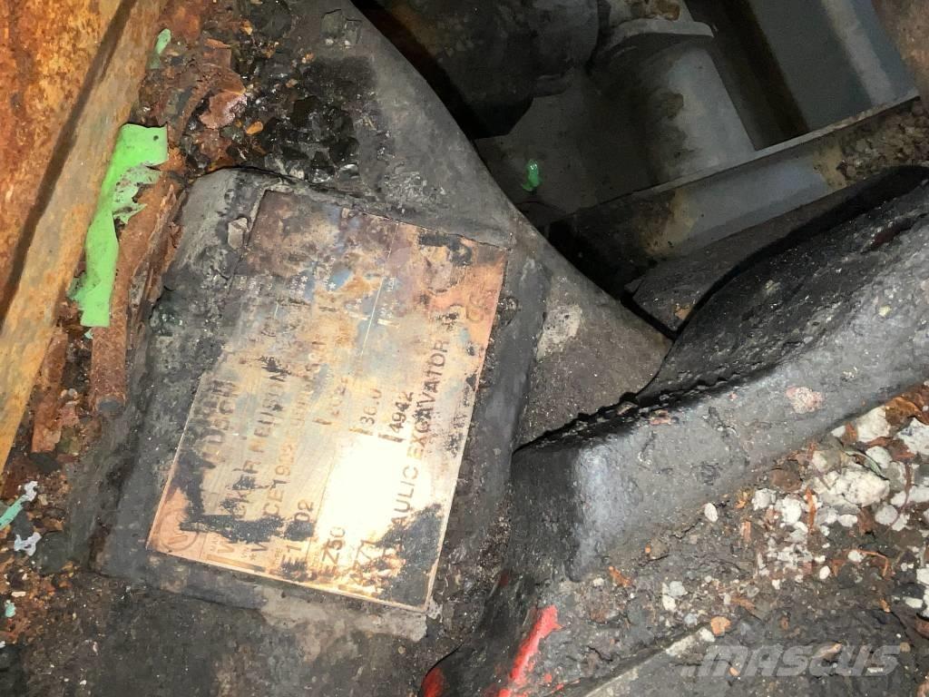 Neuson EZ 50 Mini kotrók < 7t