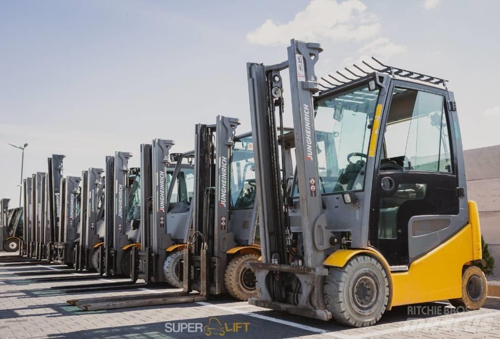 Jungheinrich TFG320s Gázüzemű targoncák