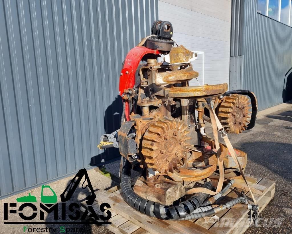 Komatsu C144 Betakarító fejek