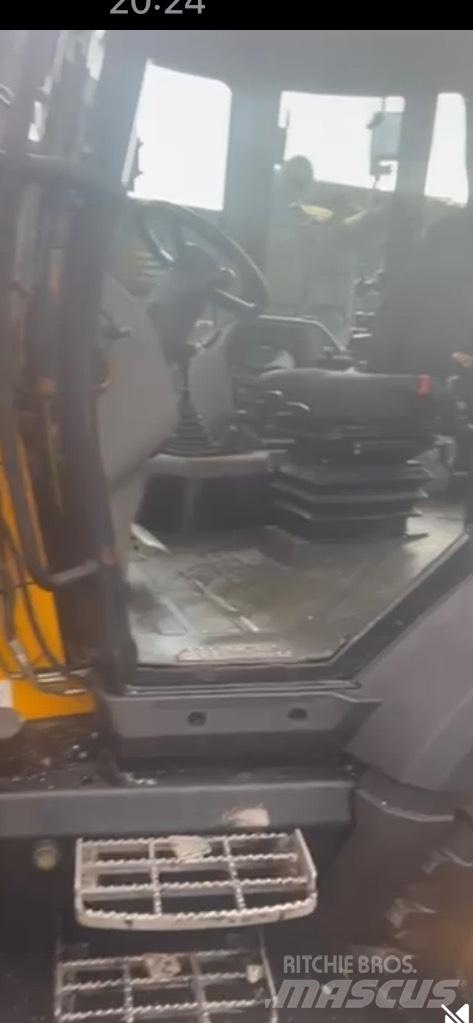 JCB 3CX Compact Kotrórakodók
