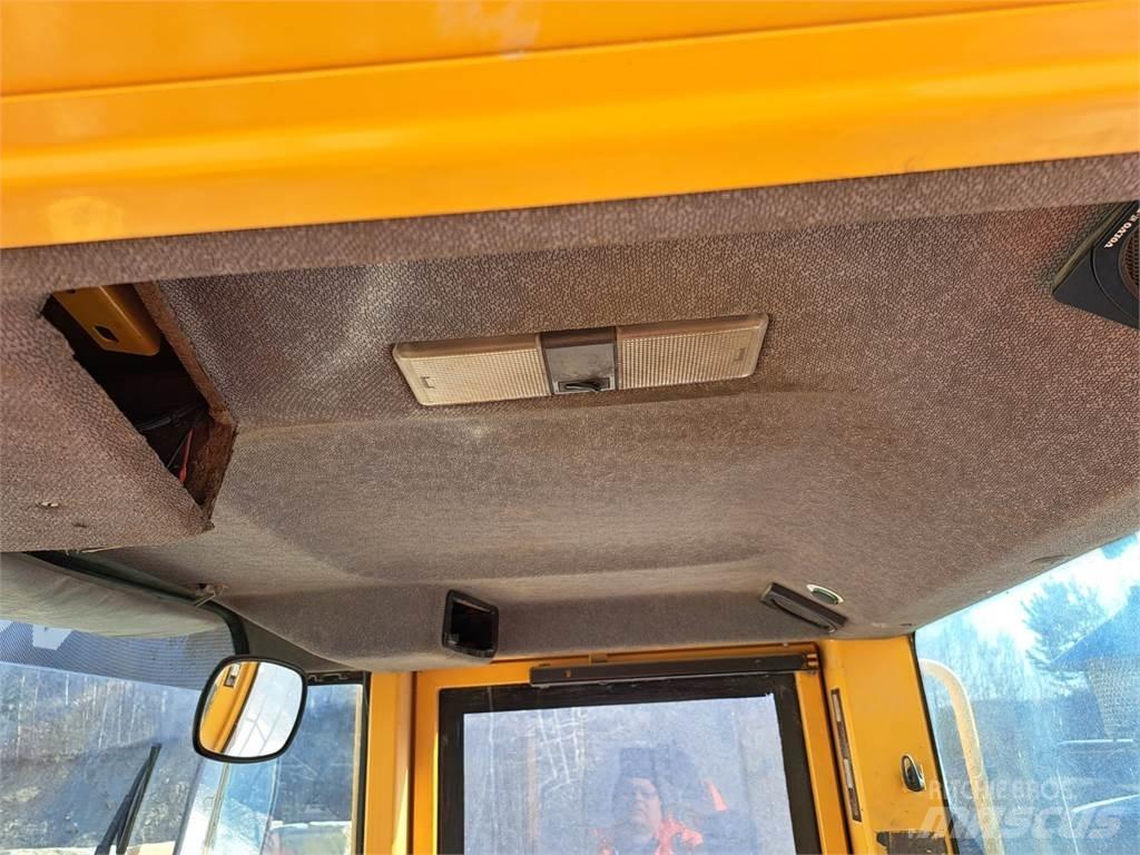 Volvo L180D Építőipar - Egyebek