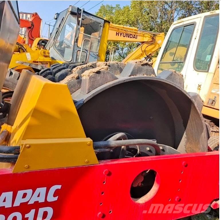 Dynapac CA 301 D Egydobos hengerek