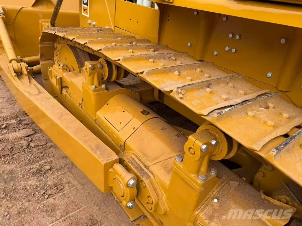 CAT D 7 G lánctalpas dózerek