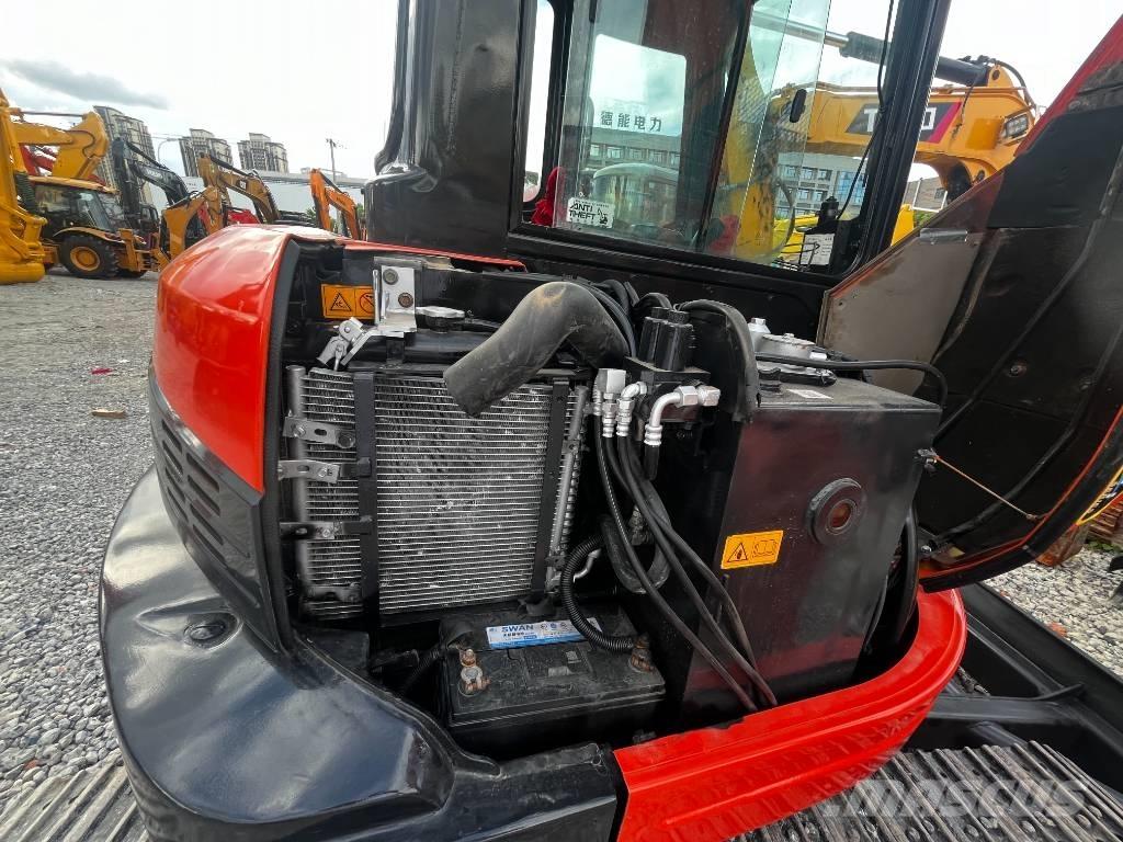 Kubota KX 161 Mini kotrók < 7t