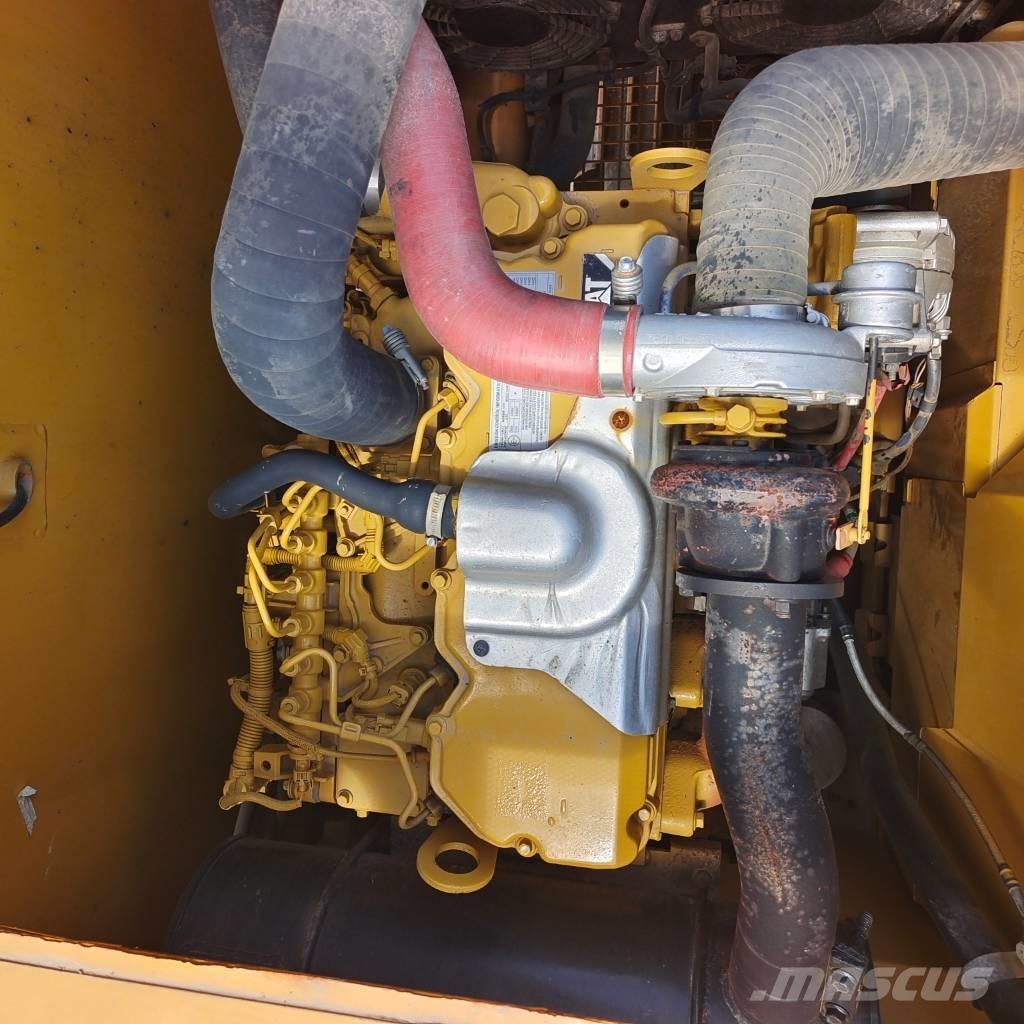 CAT 320 GC Lánctalpas kotrók