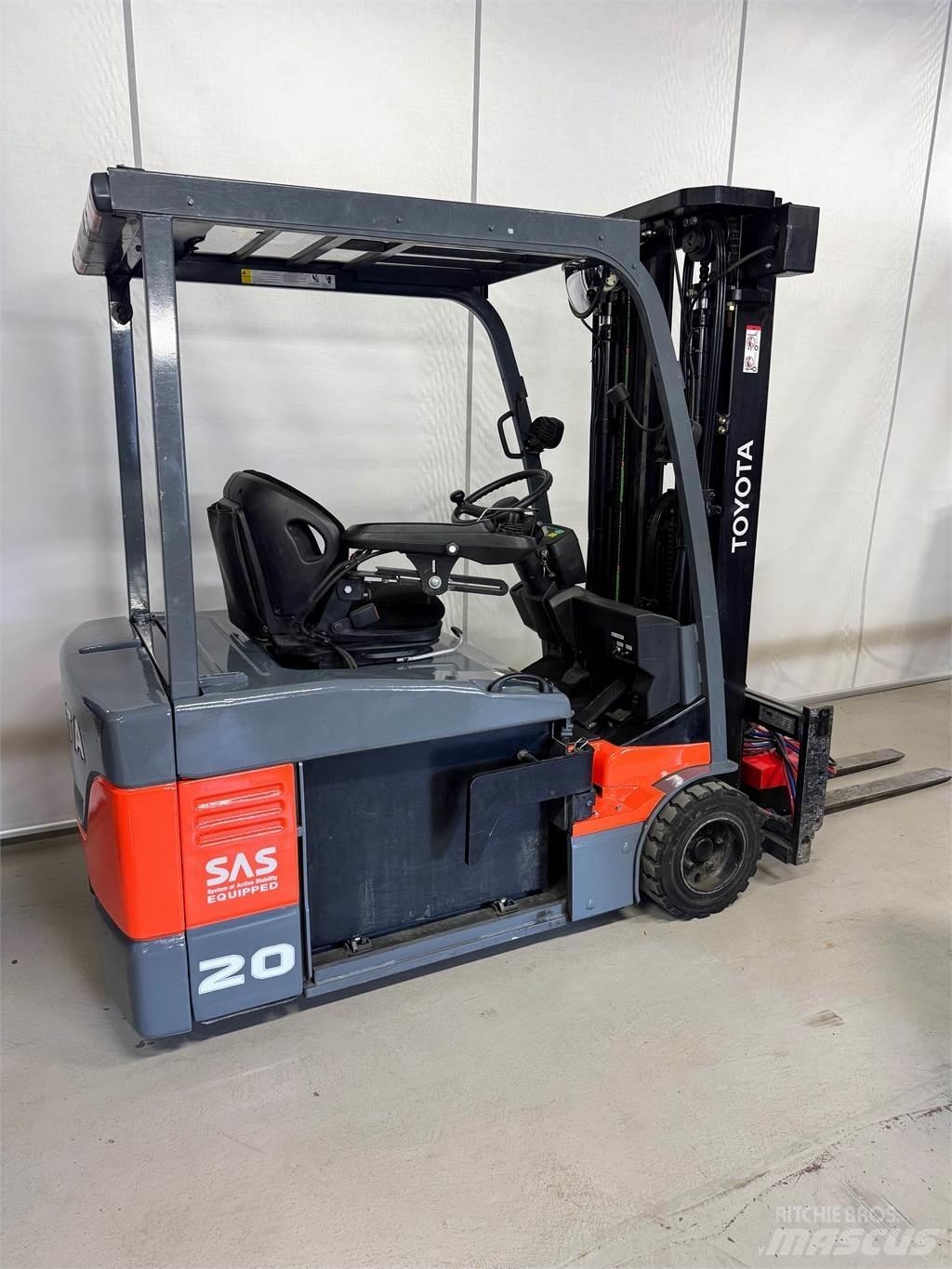 Toyota 7FBEF20 Elektromos targoncák