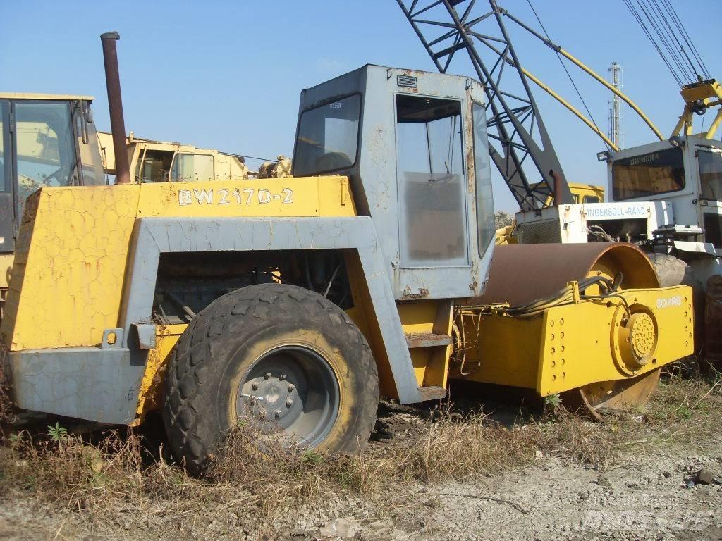 Bomag 217D Egydobos hengerek