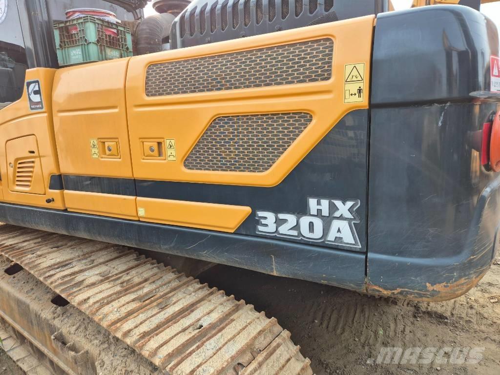 Hyundai HX320A Lánctalpas kotrók