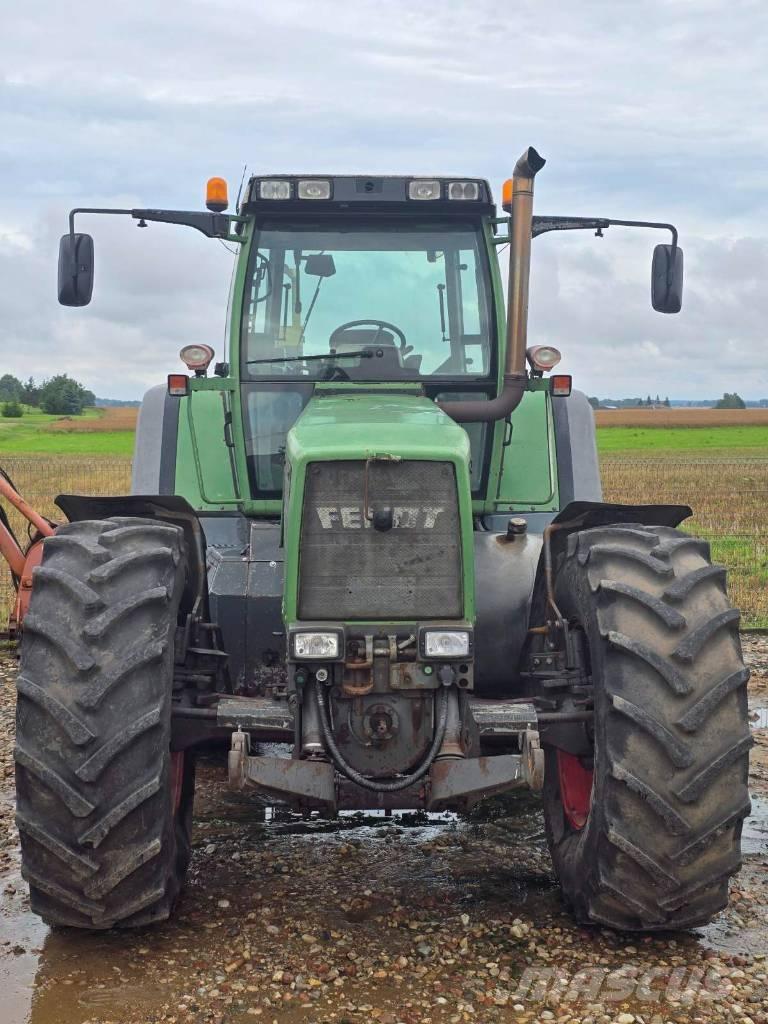 Fendt Favorit 824 Traktorok