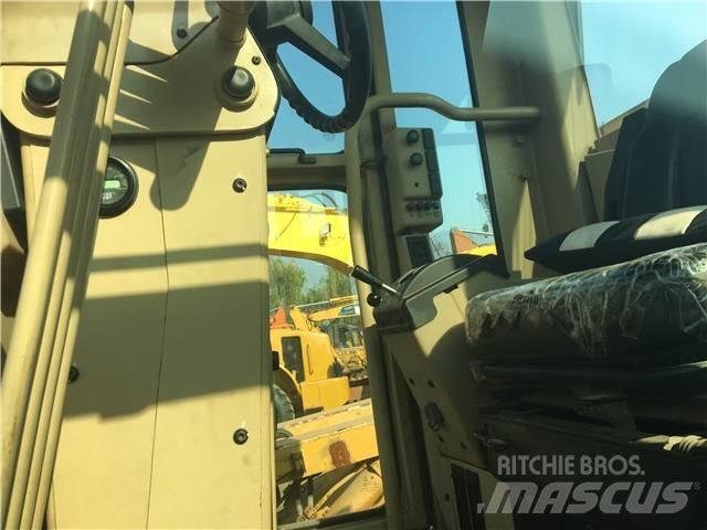 CAT 140K Gréderek