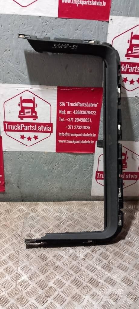 Scania R 440    2051939 Vezetőfülke és belső tartozékok