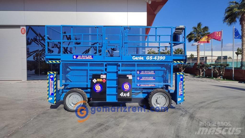 Genie GS 4390 RT Ollós emelők