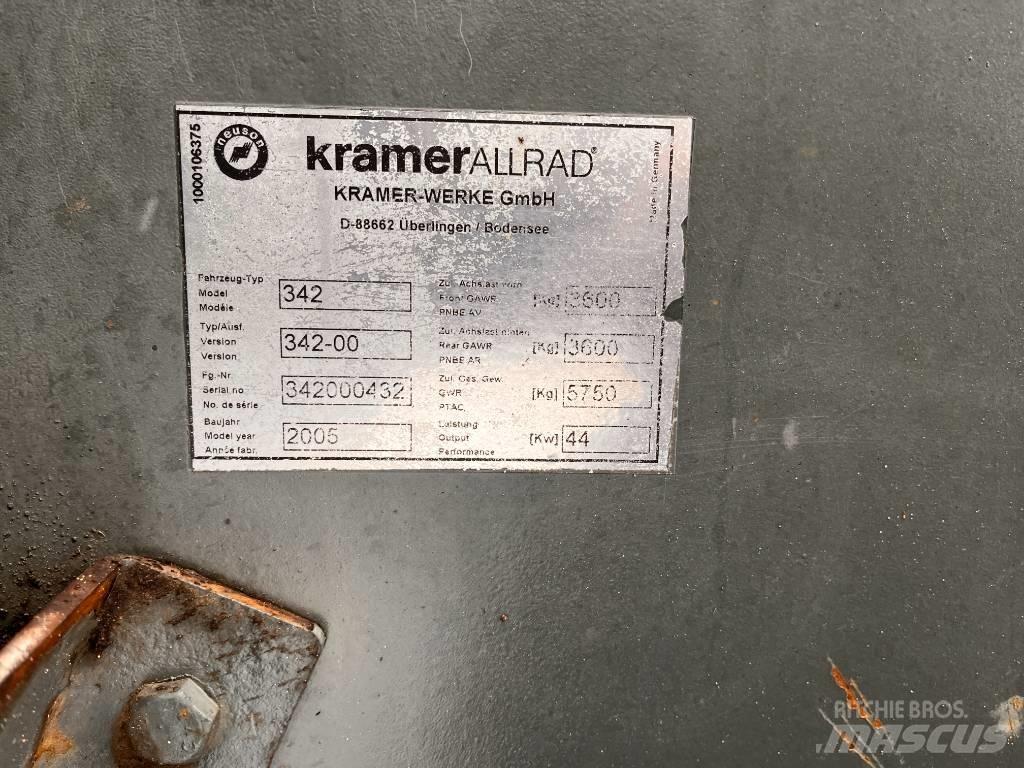 Kramer 380 Gumikerekes homlokrakodók