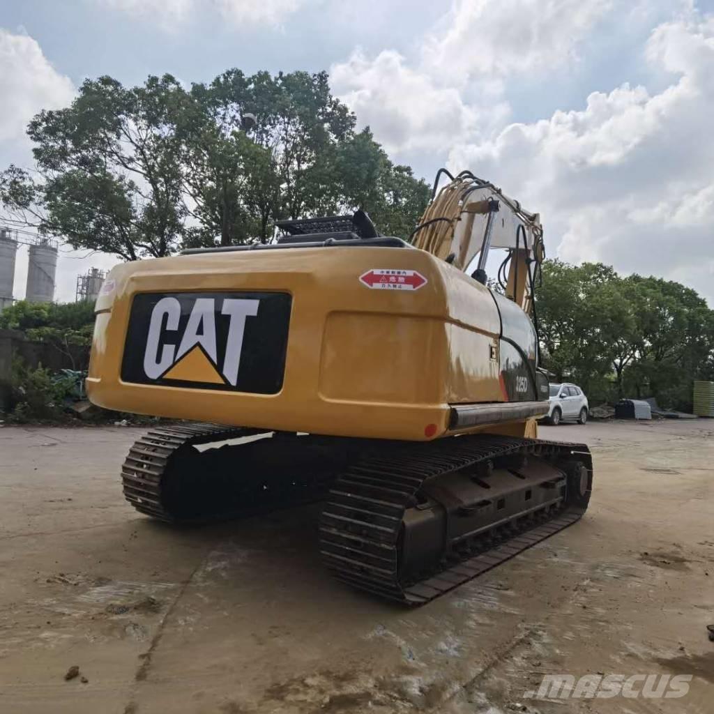 CAT 325 D L Lánctalpas kotrók