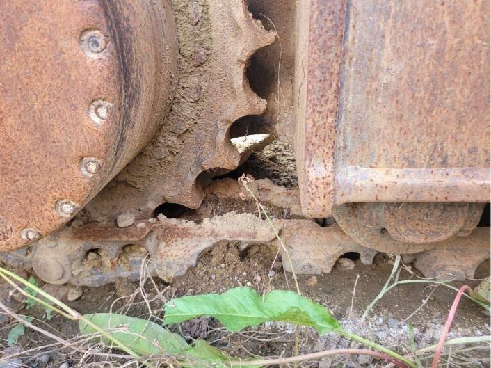 Hyundai Robex 300 LC Lánctalpas kotrók