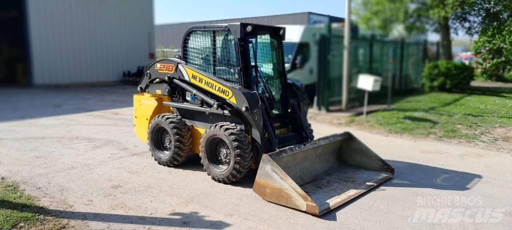 New Holland L218 Kompaktrakodók