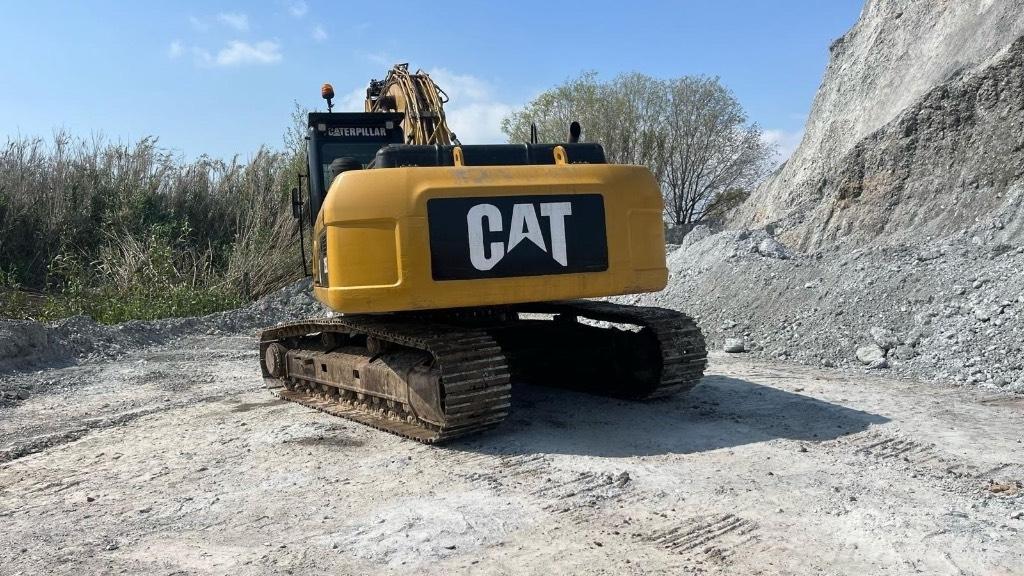 CAT 325DLN Lánctalpas kotrók