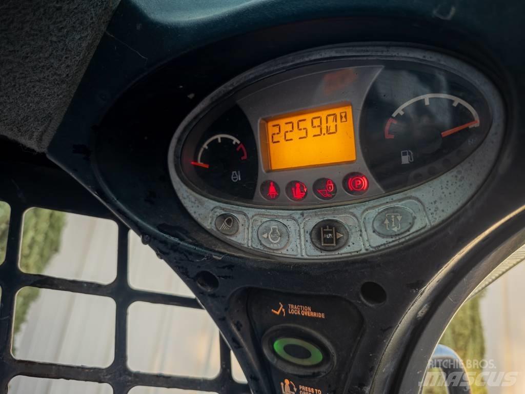 Bobcat T 650 Kompaktrakodók