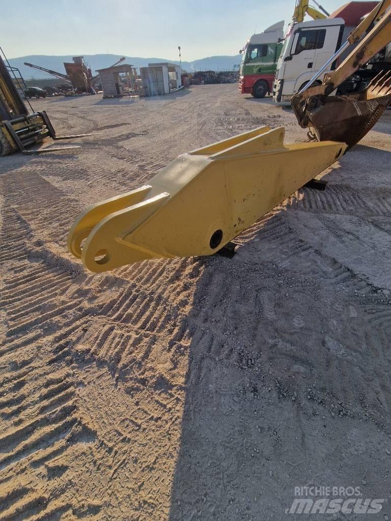 Komatsu PC340NLC-7K Lánctalpas kotrók