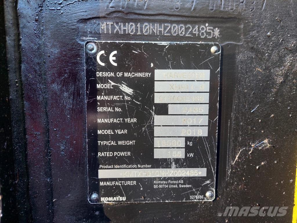 Komatsu 911 Betakarítók