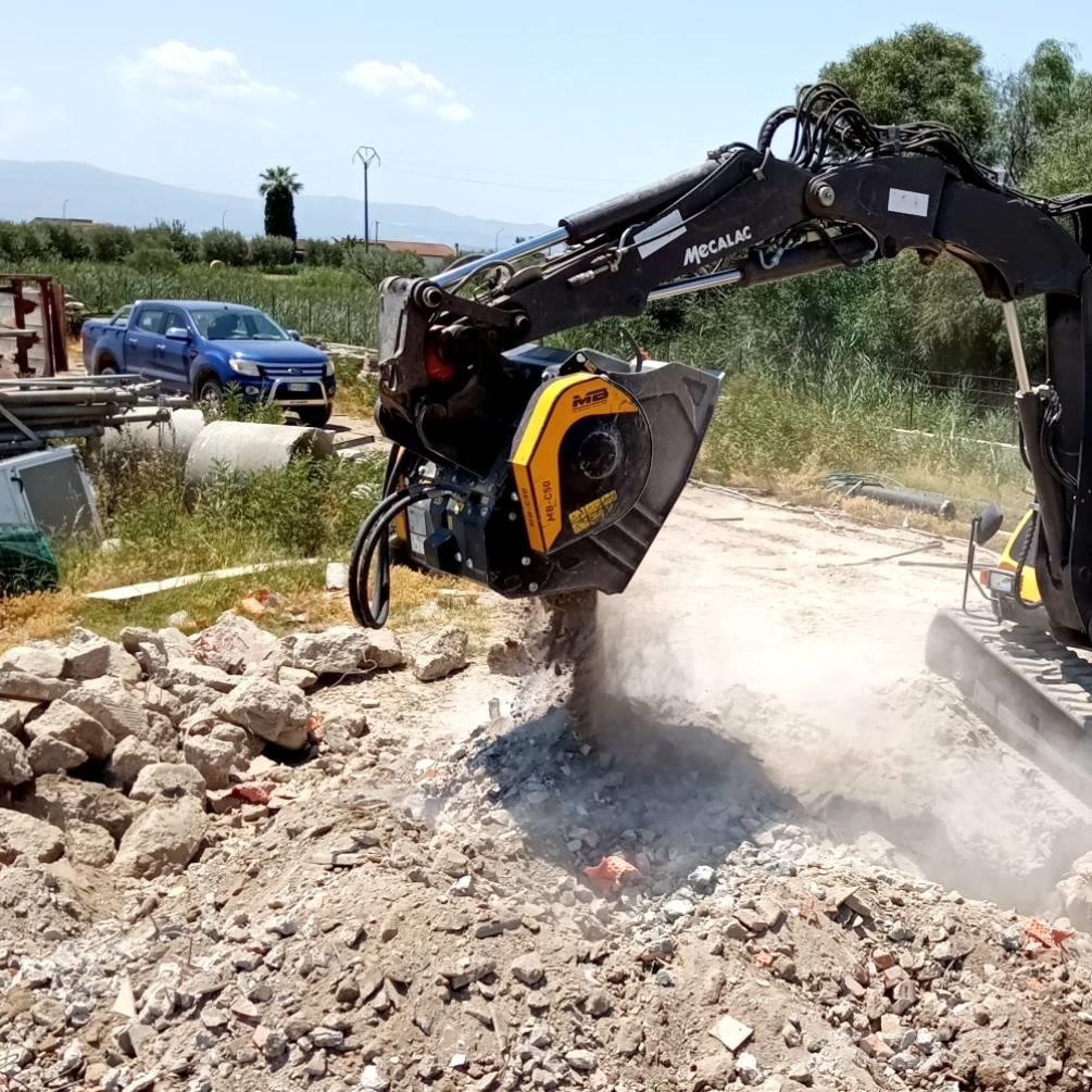 MB Crusher MB-C50 Egyéb kommunális gépek