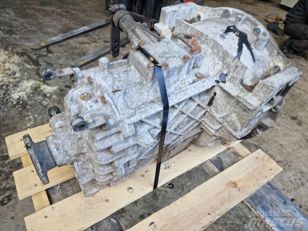 ZF S-5-42 girkasse Hajtóművek