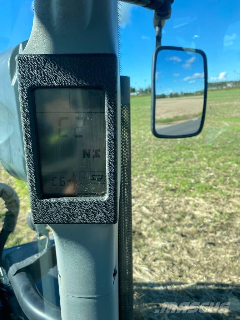 CLAAS Arion 620 Traktorok