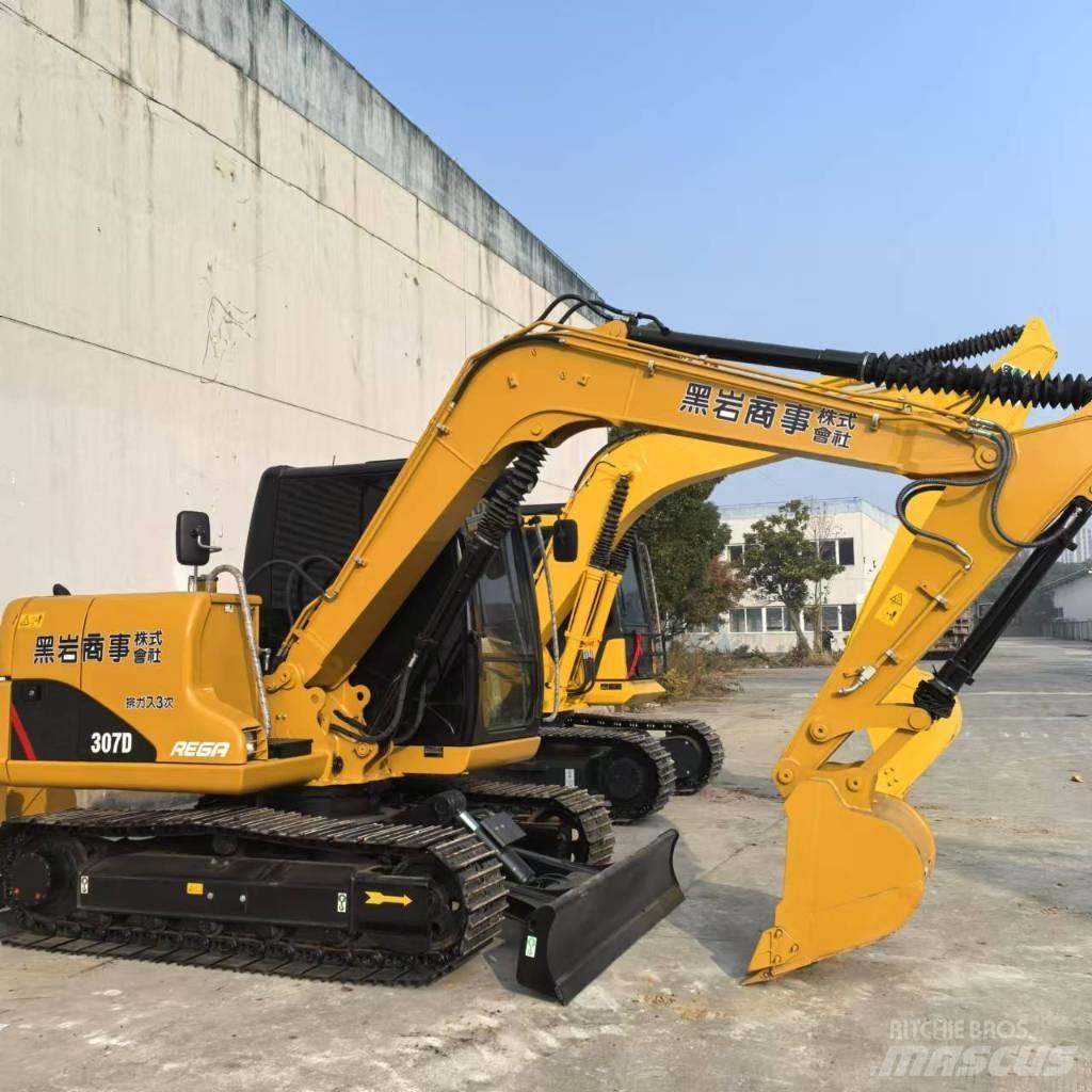 CAT 307 D Mini kotrók < 7t
