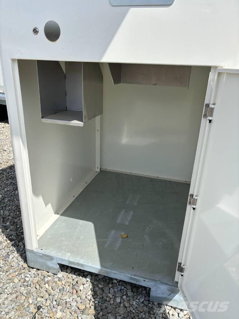  Recylingstation PET Egyéb kommunális gépek