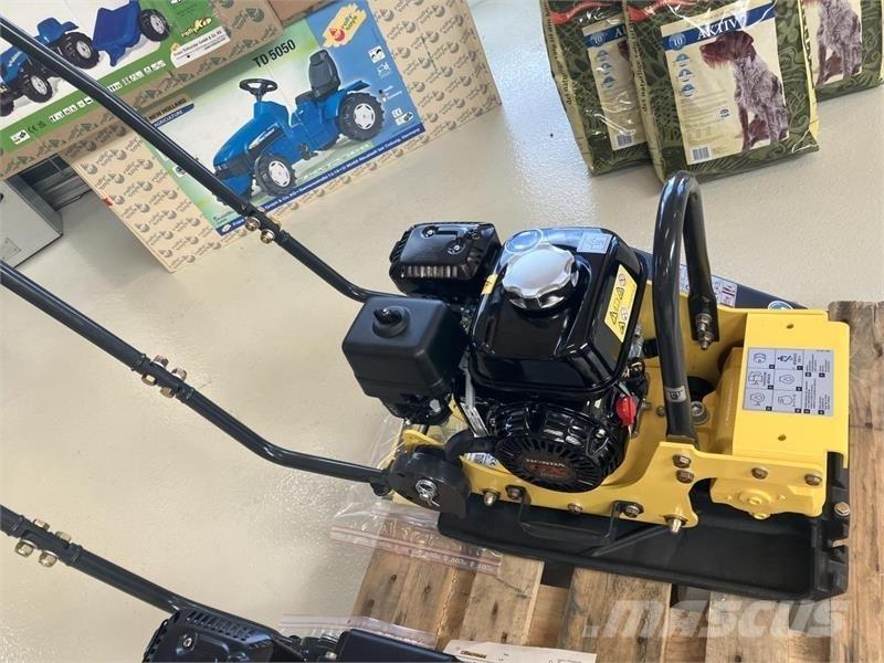  - - - BOMAG BVP10/36 Egyéb mezőgazdasági gépek
