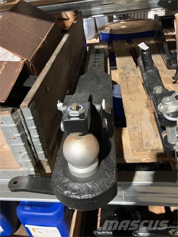  - - - Kugletræk Egyéb mezőgazdasági gépek