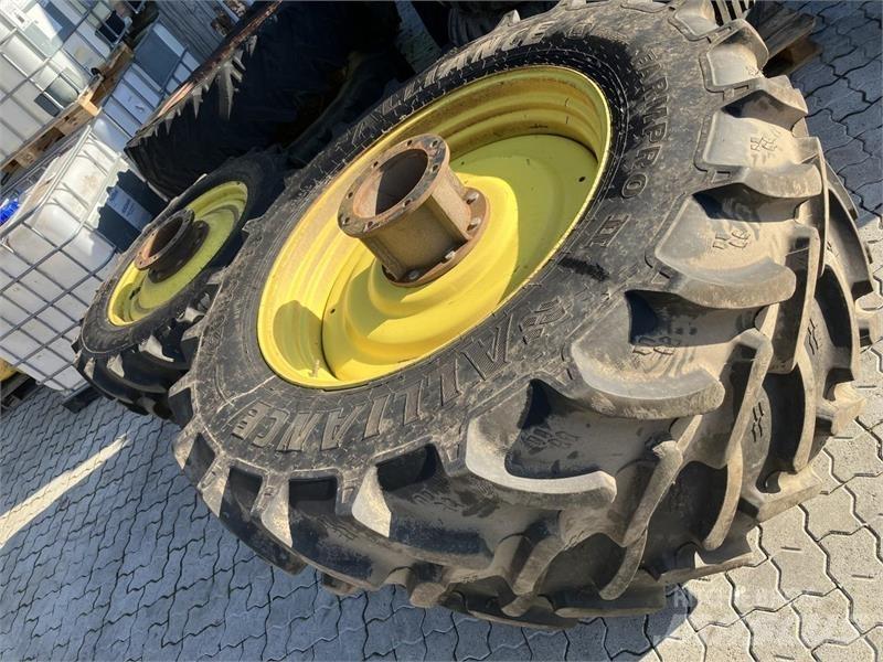  - - - Sprøjtehjul Gumiabroncsok, kerekek és felnik