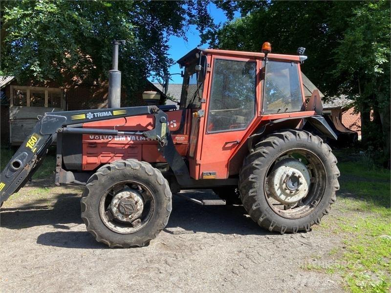 Valmet 705 4WD Traktorok