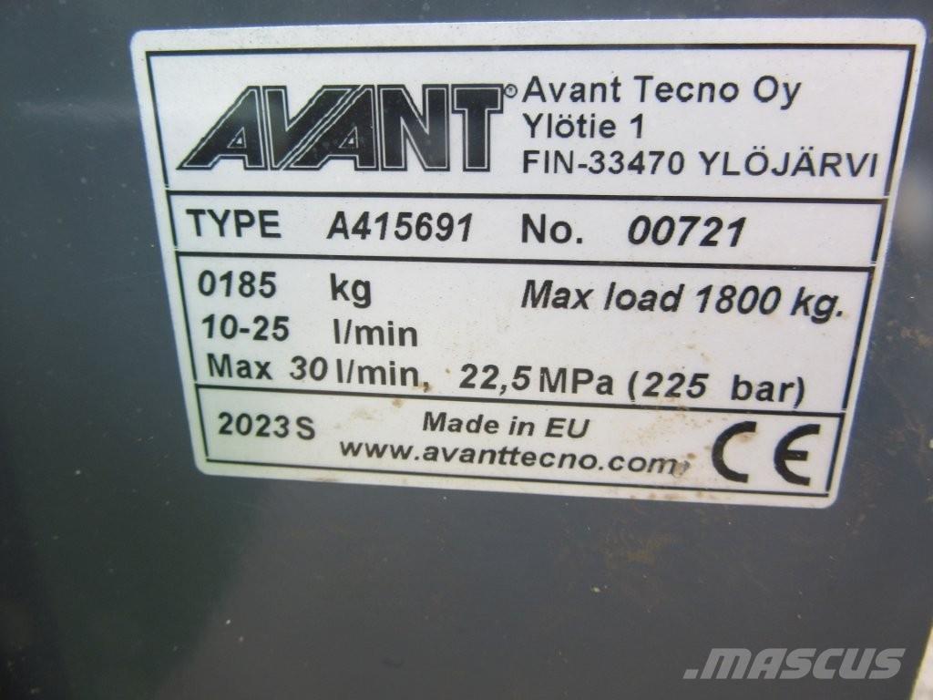 Avant A415691 Teleszkópos rakodók