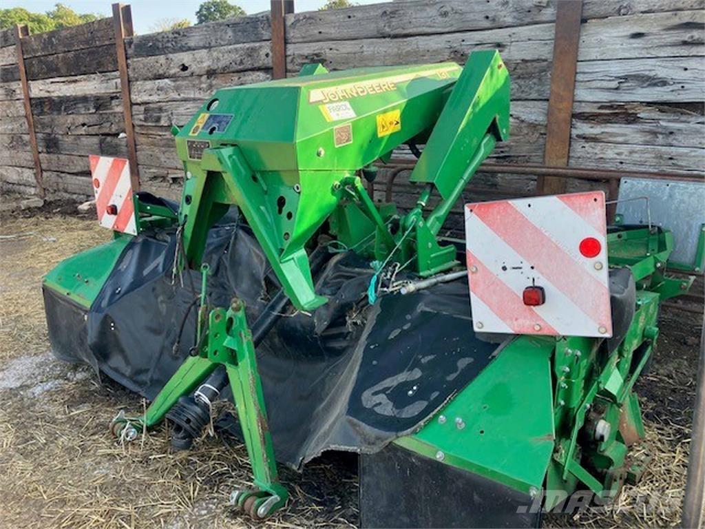 John Deere 131 Egyéb szálastakarmányozási gépek